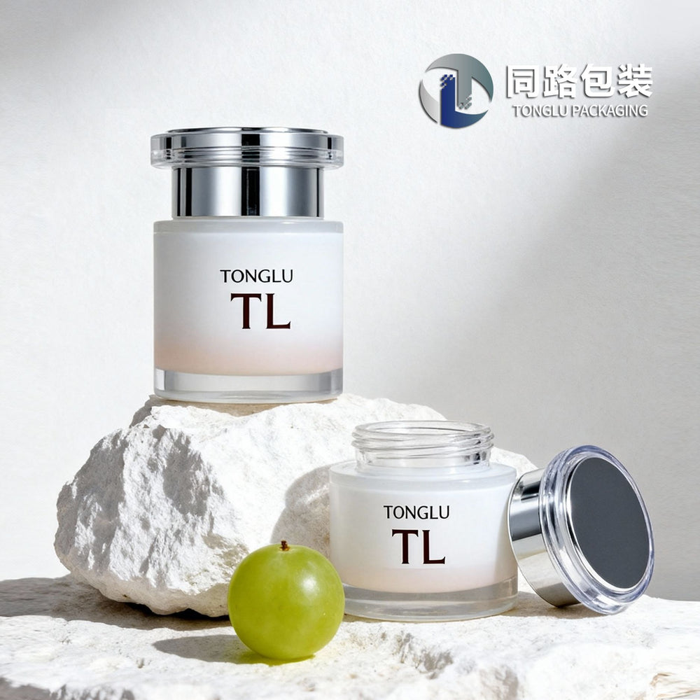 Minimalist glass cream jar - face cream bottle - travel-sized portable cosmetic container - eye cream sample bottle - customizable