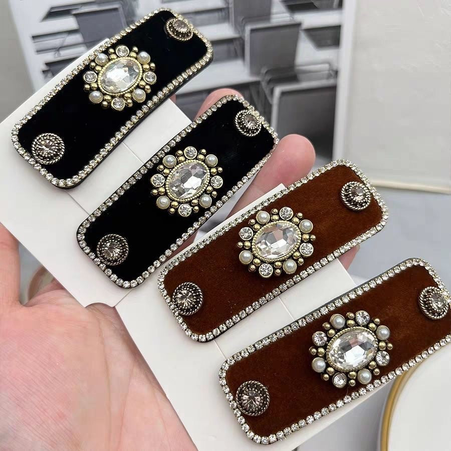 Classy diamond-encrusted flocking round hair clip classy side bangs clip retroelegant hair accessories bb clip bangs clip