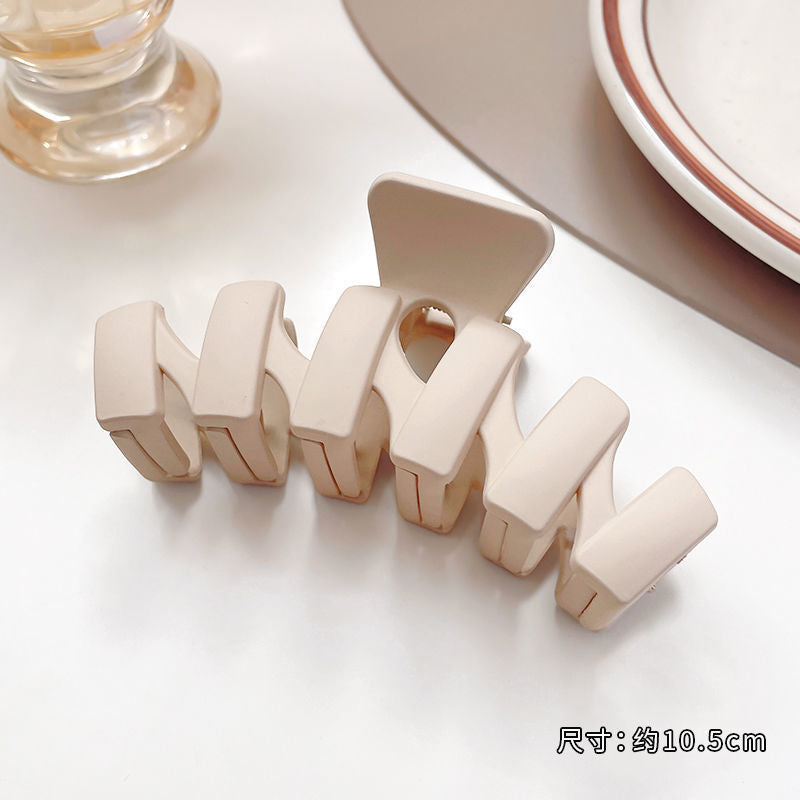 Springnew arrivaleasiest for match cross cut out hair grip milk tea coffee color elegant grip clip hairpin casual hairpin hair accessories