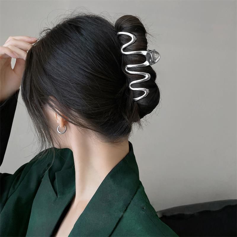 Wavy metal high ponytail gripper large clip headgear hairpin back of head hair shark clip hair gripper hair accessories for women