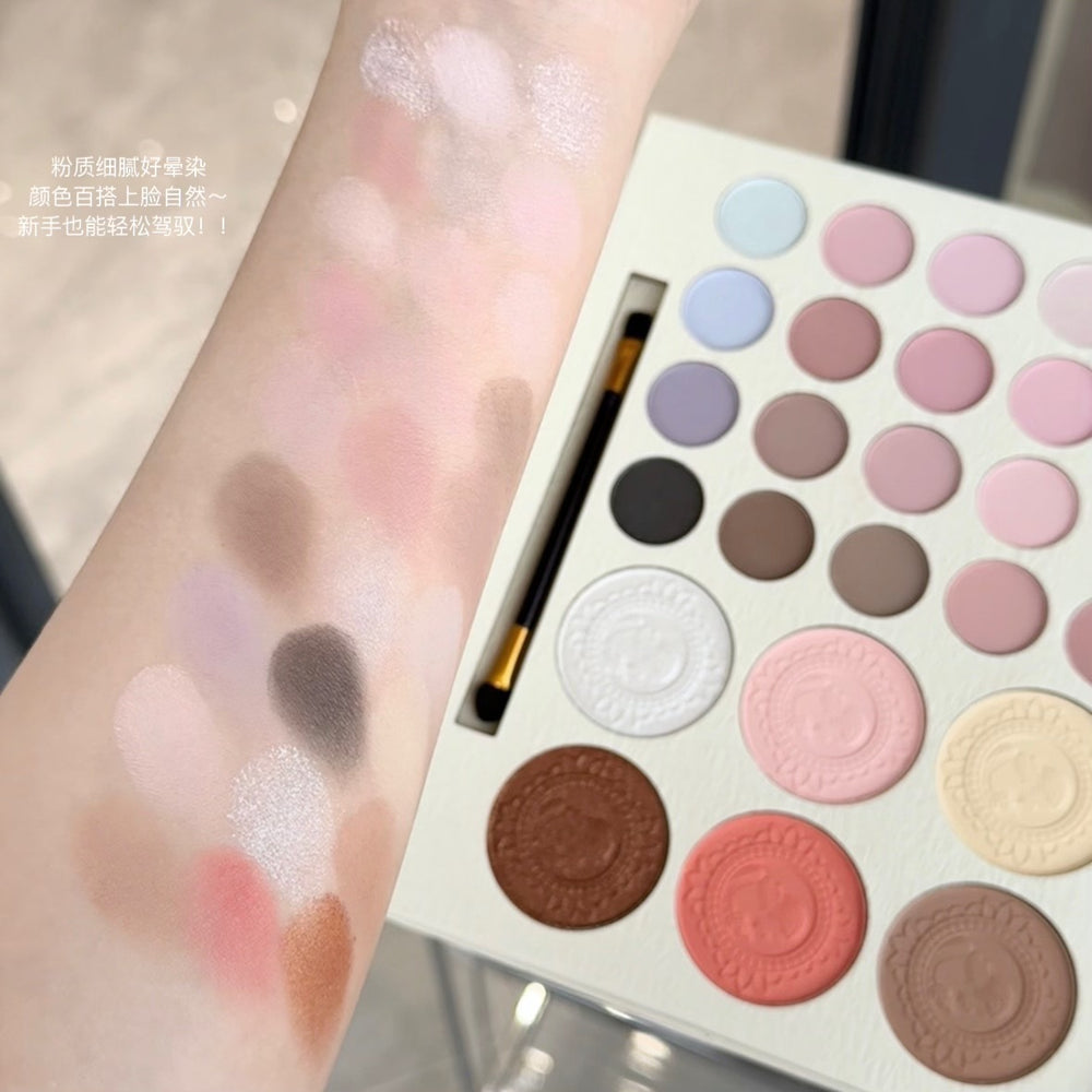 Ershiqi twenty-six color super girl eye shadow palette pearlescent matte brightening highlight blush contouring eye shadow all-in-one palette
