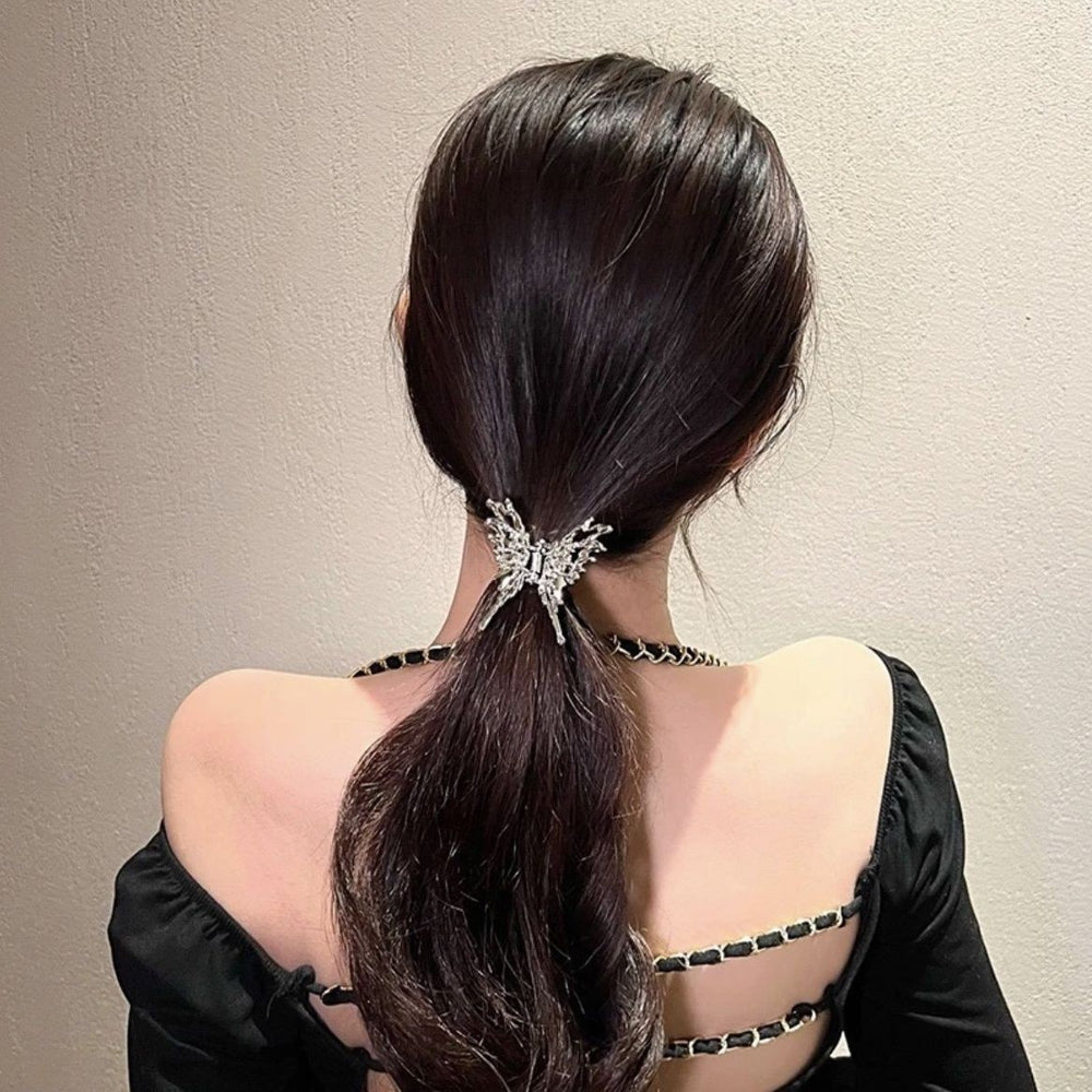 Half-tied hair cut out metal medium-sized gripper for women's high ponytail exquisite back hairpin classy elegant shark clip