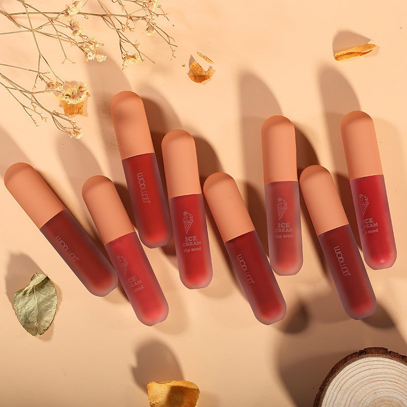 Wodwod ice cream lip mud matte velvet lip glaze waterproof not easy to fade student makeup whitening lipstick
