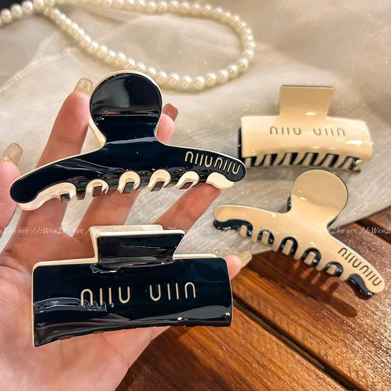 Japanese and korean classy acetate hair clip for women, large classy hair clip, back of head hair clip, headwear shark clip