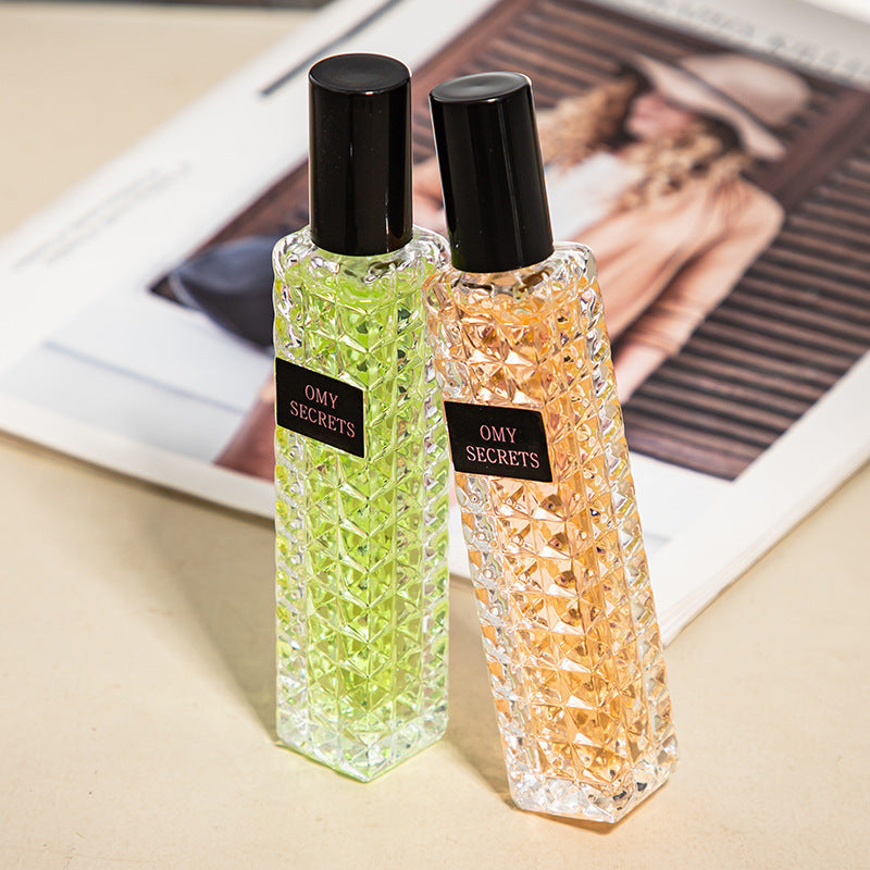 Export live broadcast hot model donna adventure casual perfume hundred days rose long-lasting light fragrance student girl fresh