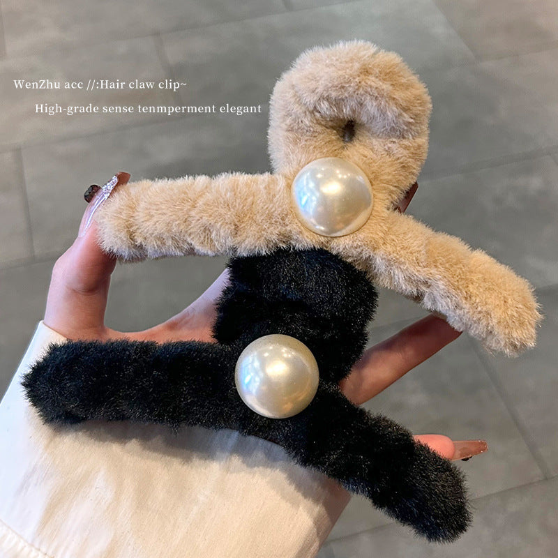 Fall and winterstuffed pearl hair clip for women, large size, back of the head clip, popularclassy shark clip, hairpin headwear