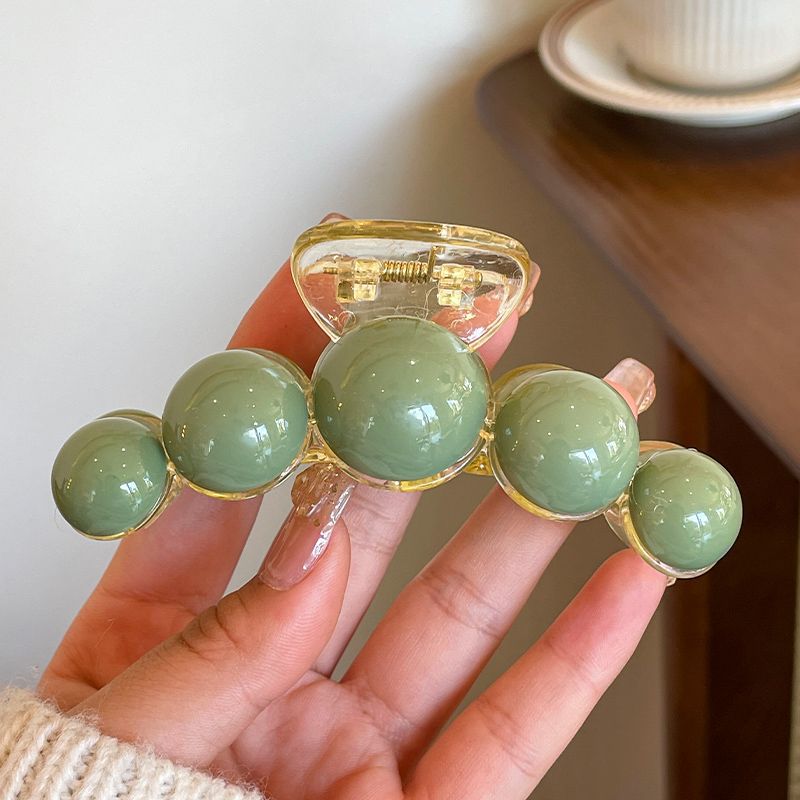 Hair claw clip 2023 new arrival: chic french-style shark clip with elegant beaded detail – perfect for taming flyaways and adding a touch of flair to your updo or ponytail