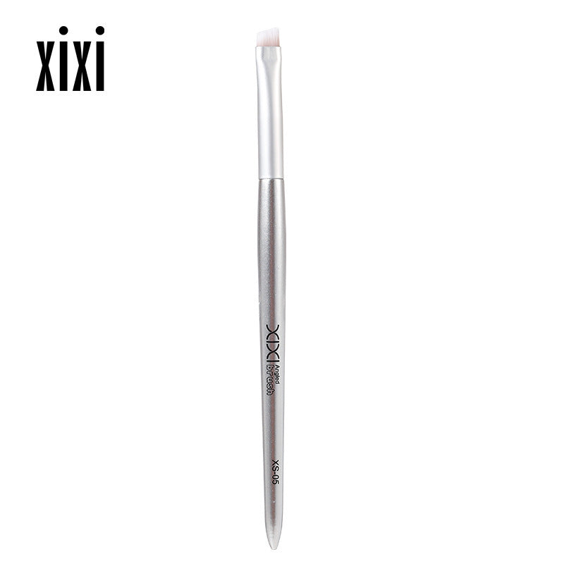 Xixi light feather blade brush eyebrow brush angled makeup brush face eyelids down to silkworm refresh novice beginner tool