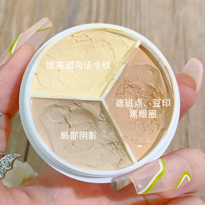 Makeup xixi skin cleansing and long-lasting makeup three-color concealer to cover freckles, spots, acne marks, dark circles, tear trough concealer palette