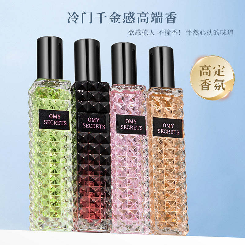 Export live broadcast hot model donna adventure casual perfume hundred days rose long-lasting light fragrance student girl fresh