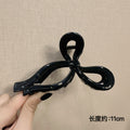 Glossy bow tie black-11cm
