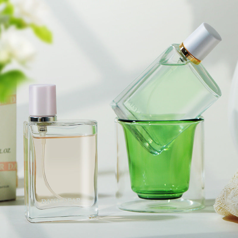 Small town yixiang fresh and elegant women's perfume long-lasting niche light fragrance green grape soft candy perfume wholesale