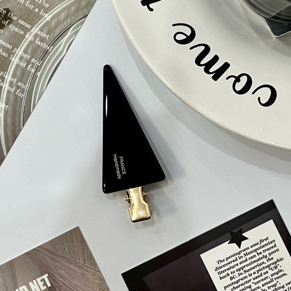 Shen yue's same gold label design triangle makeup clip cute girl retro hair clip easiest for match seamless clip bangs clip