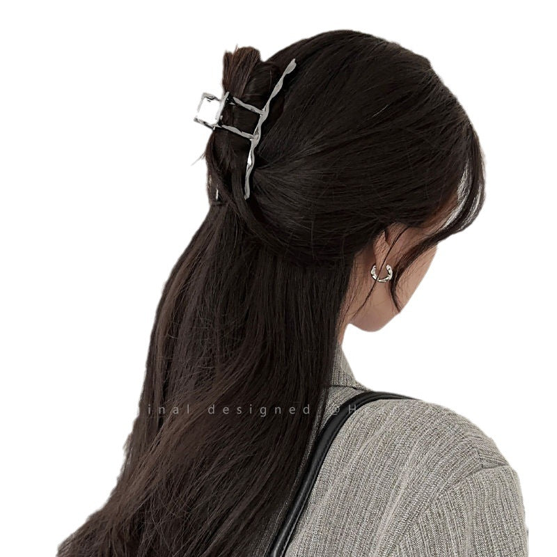 Ins metal style one-word gripper large back of the head hair clip female light luxury high-end shark clip hair accessories