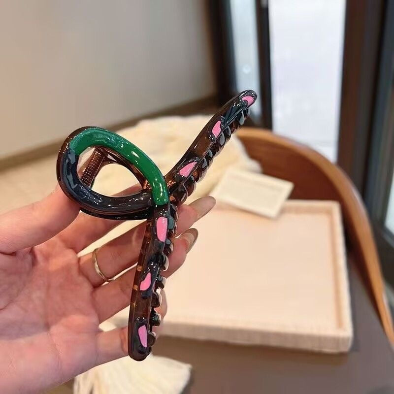 Dopamine cross gripper for women classy exquisite hair gripper for the back of the head hair clip summer shark clip headwear