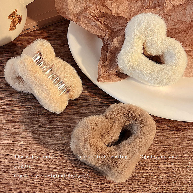 Maillard heart stuffed small gripper female fall and winter half-tied hair clip headwear elegant back of the head shark clip hair gripper