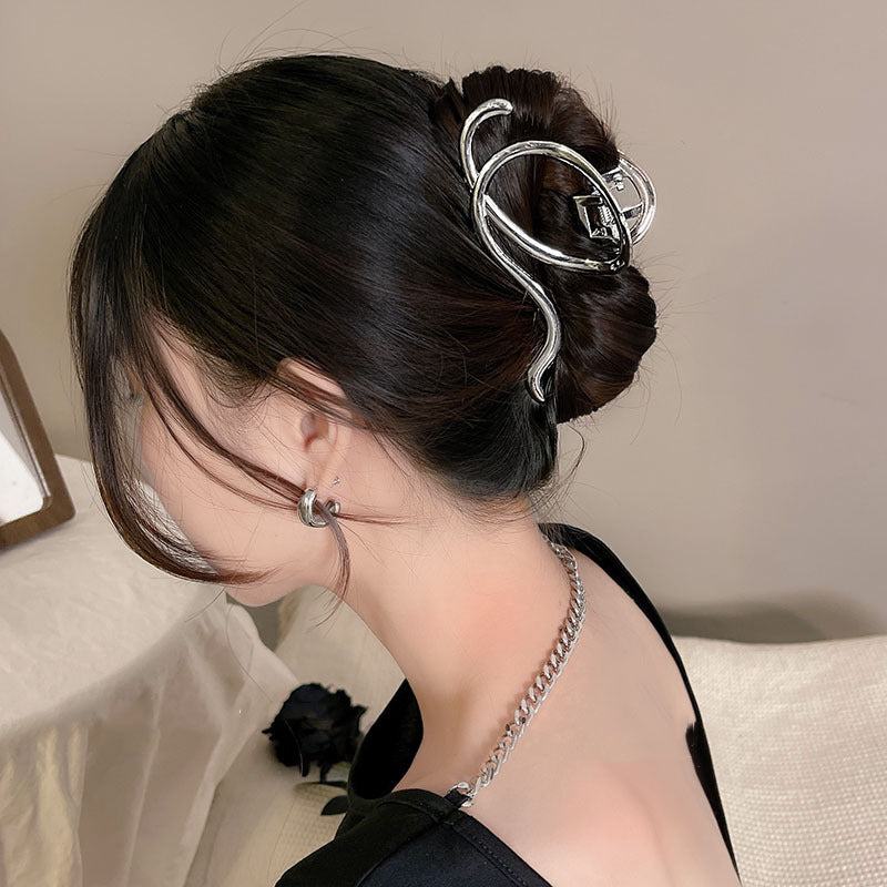 Irregular metal line gripper women's hair clip new arrivaleasiest for match trendy headwear classy back shark clip hair accessories