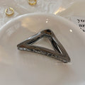 Gun black triangle [about 11cm long]