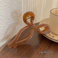 Brown bow