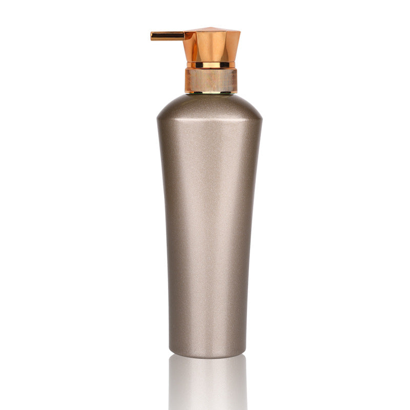 Ready-to-ship pet blow-molded dispensing bottles. gold-colored bottles for shower gel, shampoo, conditioner, lotion, and other liquids. empty plastic pump bottles