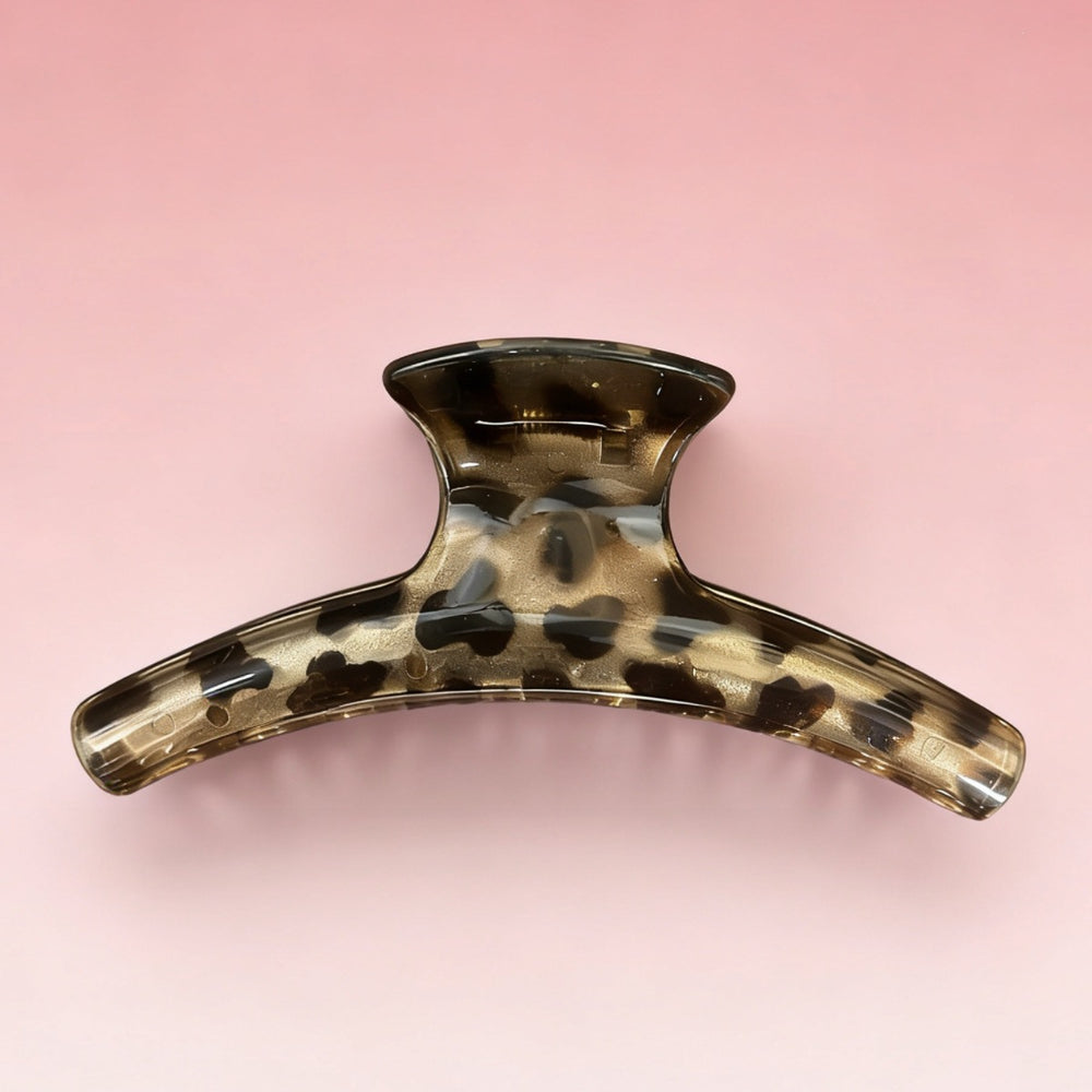 Korean style sweet & cool polka dot hair claw clip - large size, high-end, for thick hair - shark clip for the back of the head - hair accessories for women