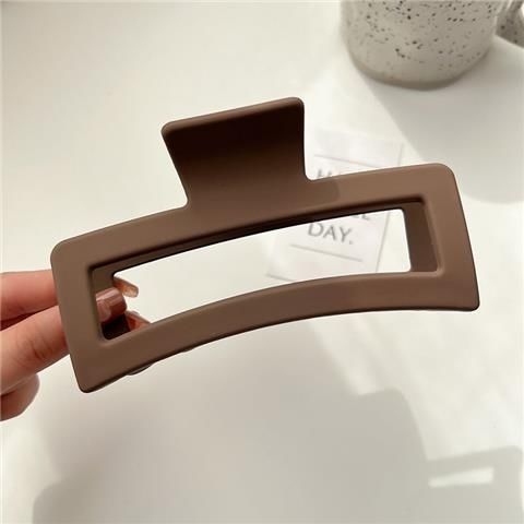 Korean autumn/winter premium hair clips - exquisite claw clips for updos, large size shark clips for thick hair, women's hair accessories