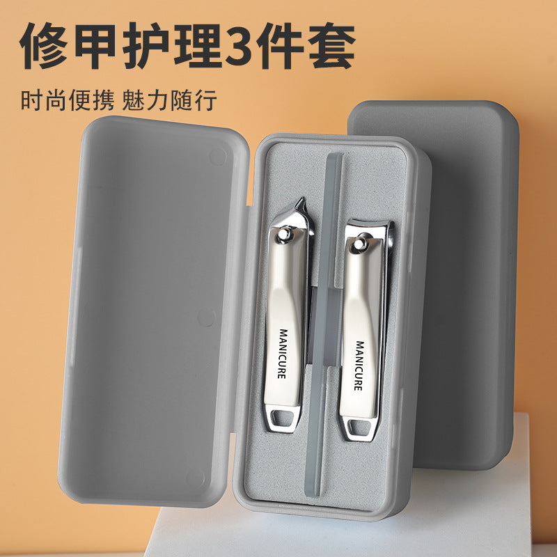 Wholesale angled edge nail clippers 3-piece set, manicure & pedicure tool kit with tin box, anti-splash nail clippers set