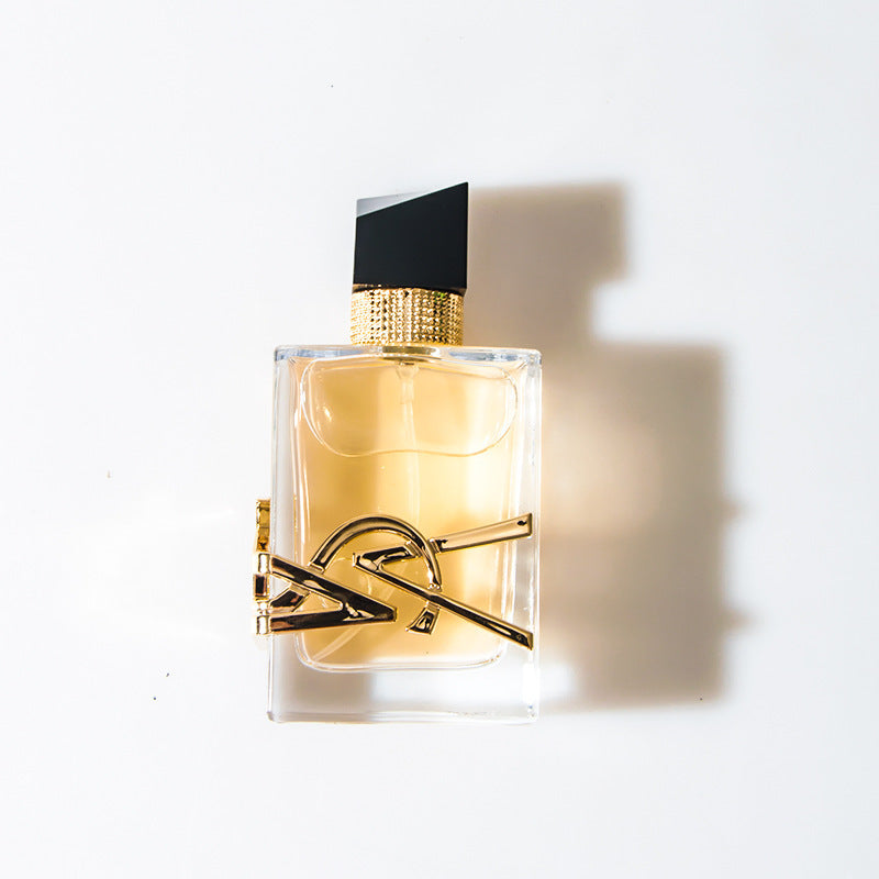 Ready-to-ship new free water perfume for women, floral fresh light fragrance, natural long-lasting girly scent, wholesale from manufacturer
