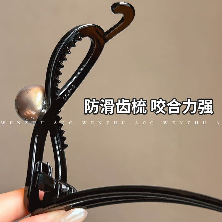 Classy sense twist hair clip for women, back of head hair clip, shark clip, 2024 new style pearl bow one-word clip