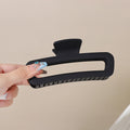 Frosted round black-13cm