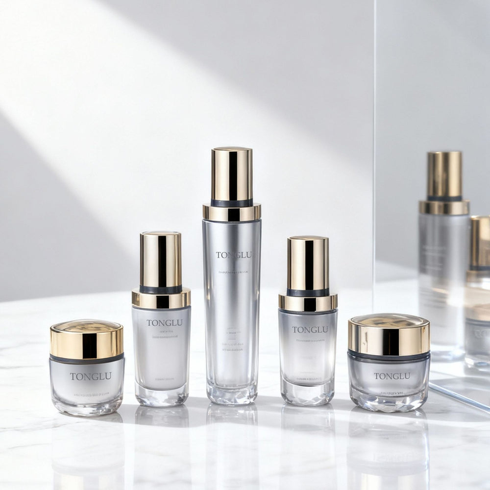 New cosmetic glass bottle suit packaging material 120ml lotion essential oil glass bottle 50g cream bottle manufacturer supply